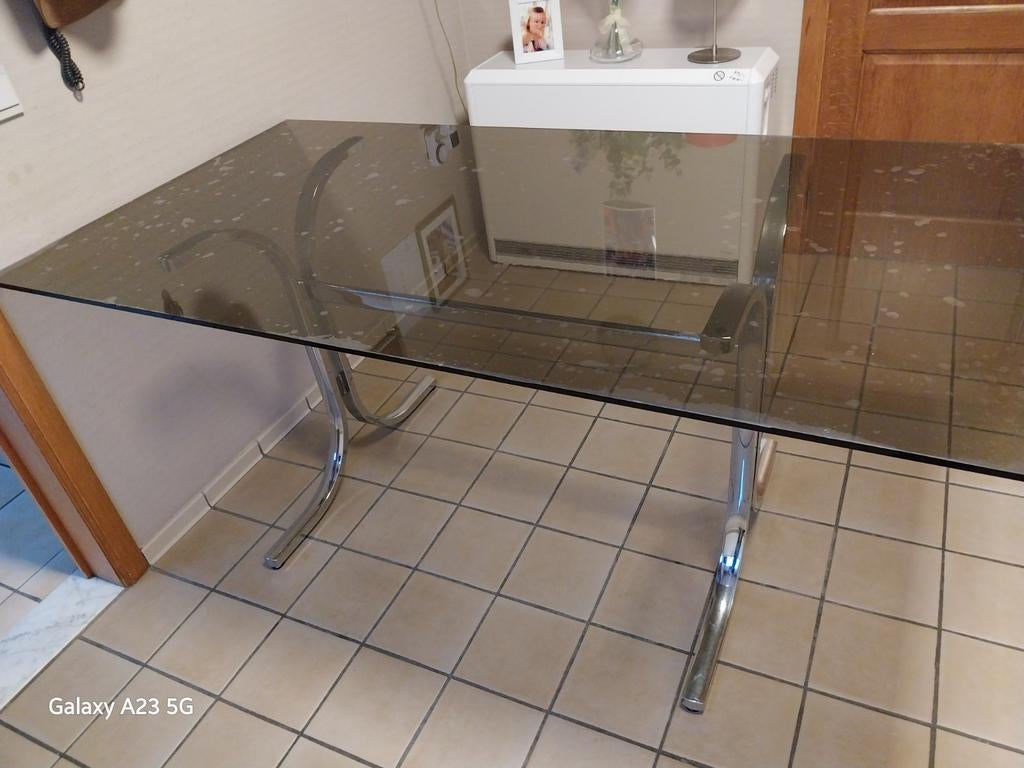 Gelazen tafel, Ophalen