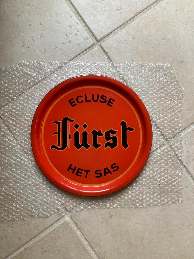 Furst het Sas oude emaille plateau, Enlèvement ou Envoi