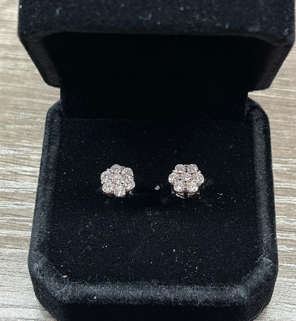 Boucle d'Oreilles en Or Blanc 18K avec 14 Diamants, Bijoux, Sacs & Beauté, Boucles d'oreilles, Or, Enlèvement, Avec pierre précieuse