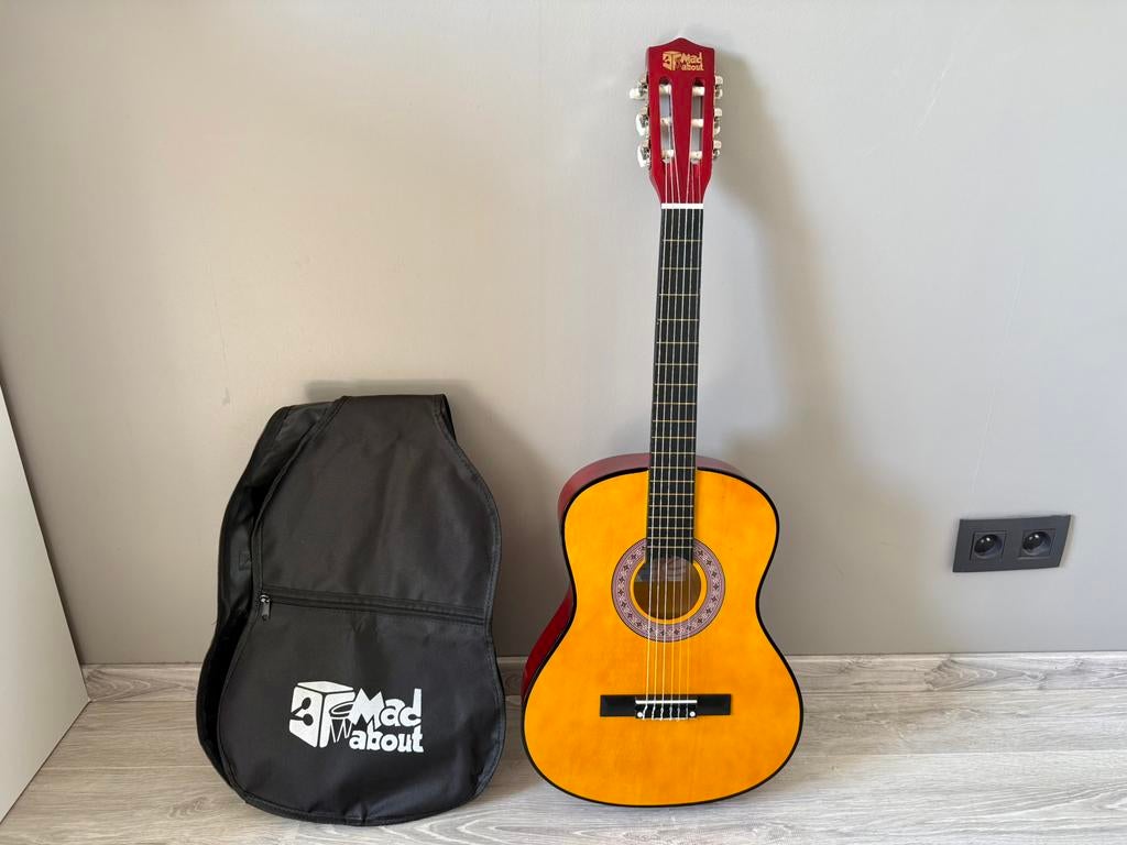 Zo goed als nieuwe Mad About Spaanse Gitaar (3/4) + Draagtas, Muziek en Instrumenten, Ophalen, Nieuw