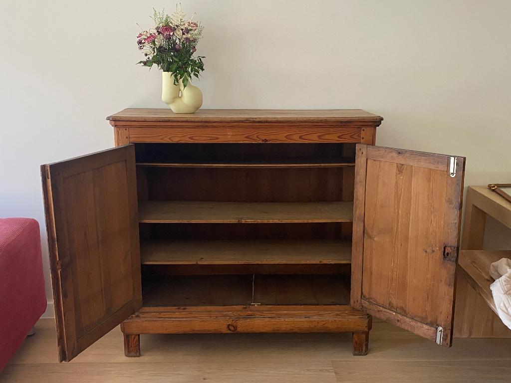 Vintage houten kast, Antiquités & Art, Antiquités | Meubles | Armoires, Enlèvement