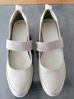 2 verschillende dames zomerschoenen. Zie beschrijving., Enlèvement, Gris