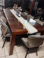 Mooie degelijke tafel zie foto's, Ophalen