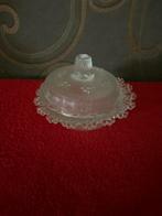 Très beau bol à bonbons, Enlèvement