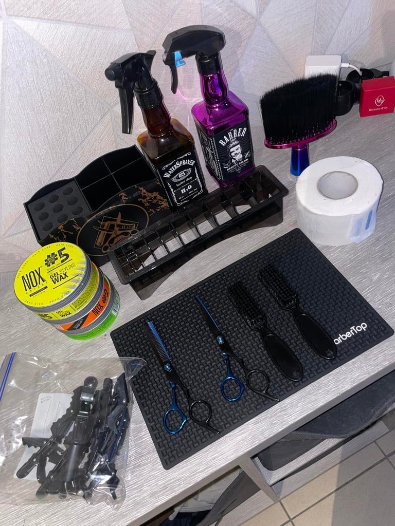 Lot materiel coiffure, Enlèvement