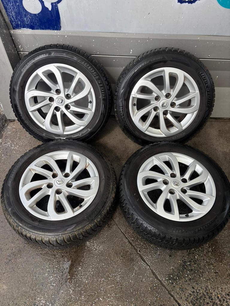 orginele Renault velgen met banden 205.60.16, Auto diversen, Wieldoppen, Ophalen