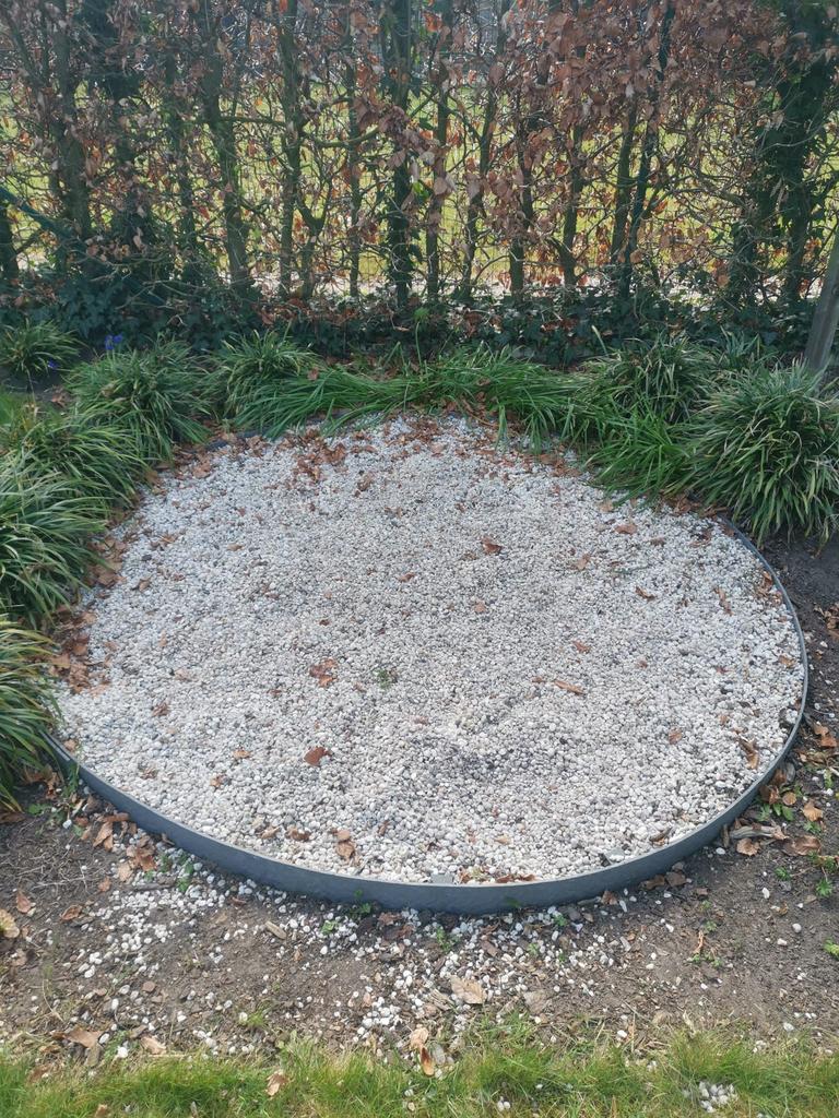 Carrara siergrind, Ophalen, Zo goed als nieuw, Grind