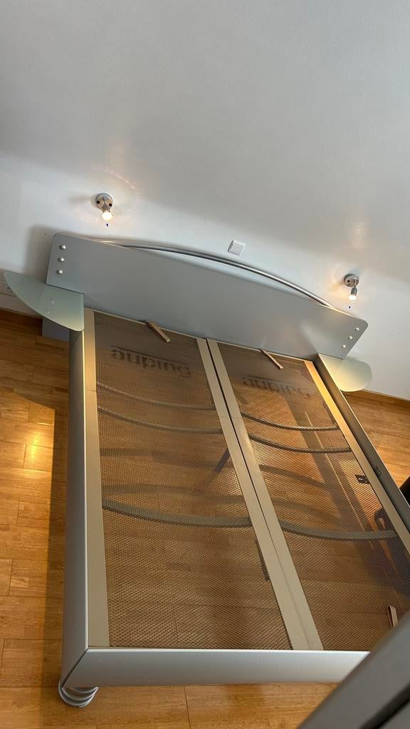 Bed meubel met lattenbodem en matrassen, Maison & Meubles, Gris, Comme neuf, Enlèvement, Bois