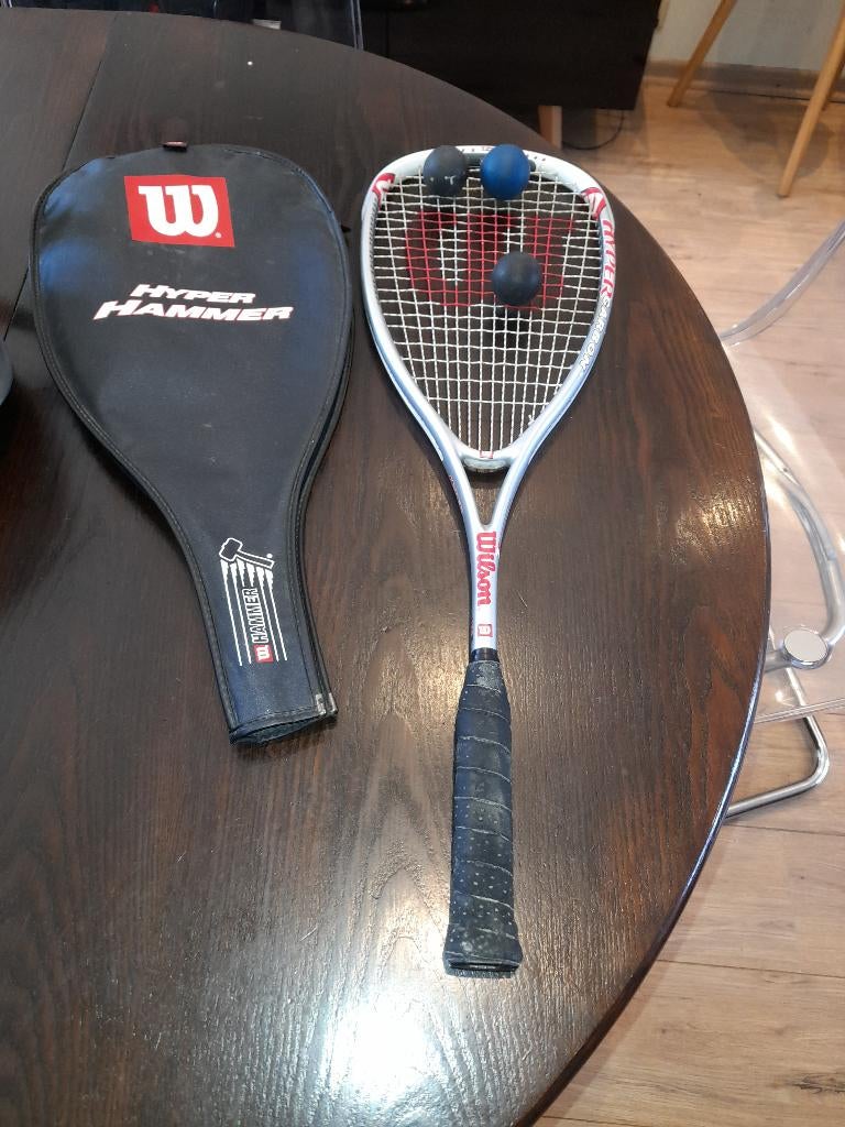 Squash raket wilson, Sports & Fitness, Squash, Enlèvement