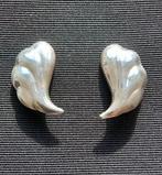 CADEAU-IDEE! Oorbellen met zilveren clip. Nieuwstaat., Handtassen en Accessoires, Oorbellen, Ophalen of Verzenden, Nieuw, Zilver