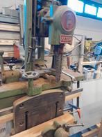 Kettingfrees, Enlèvement