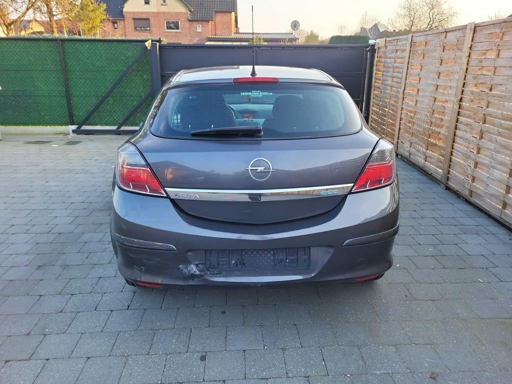 Opel Astra Gtc 1.7d : Démarrez et conduisez ! À emporter/Exp, Achat, Diesel, Particulier, Astra