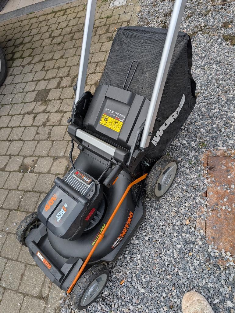 tondeuse a batterie, Ophalen, Versnellingen, Accu-grasmaaier, Zo goed als nieuw