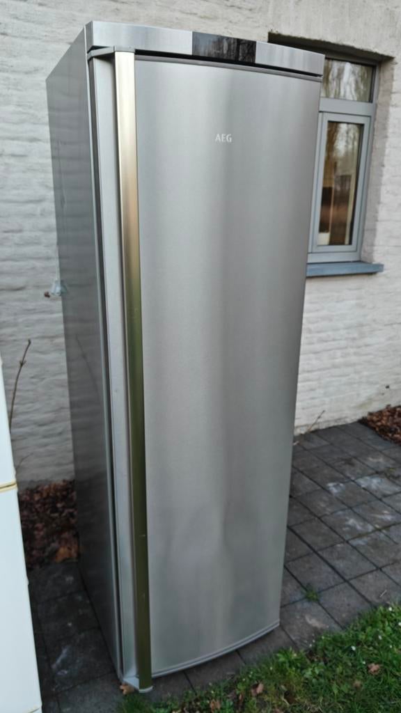 AEG grote koelkast, Elektronische apparatuur, Koelkasten en IJskasten, Ophalen, 200 liter of meer, 60 cm of meer, 160 cm of meer