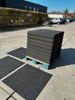 5000 m2 de moquette/sol, Enlèvement