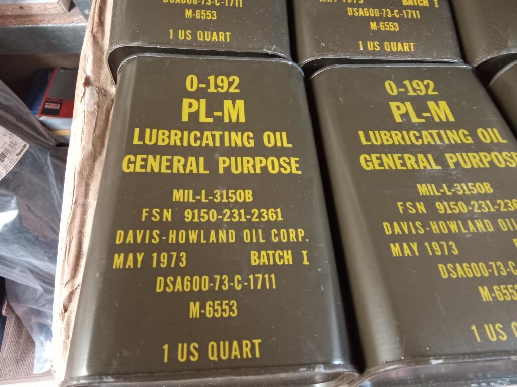 12 boîtes huiles lubrifiants pour armes ou pièce mécanique, Enlèvement