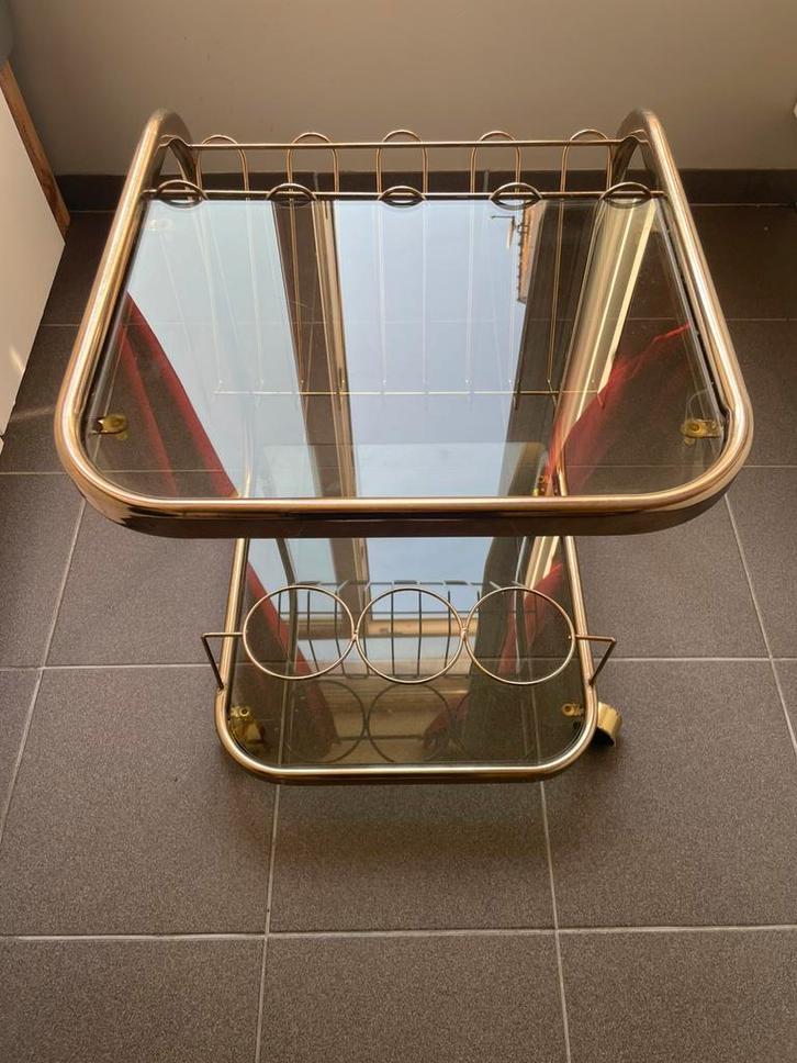 Vintage Chromed-Steel Side Table with Smoked Glass, Maison & Meubles, Tables | Tables d'appoint, Utilisé, Rectangulaire, 45 à 60 cm