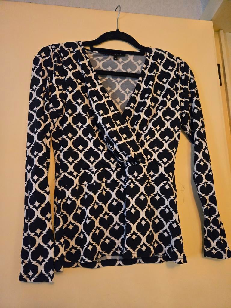 Leuk truitjes m38 Lola&Liza, Vêtements | Femmes, Blouses & Tuniques, Enlèvement ou Envoi