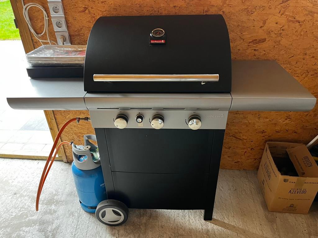 Barbecook gas BBQ – 3 branders – met zijtafels, Ophalen, Gebruikt
