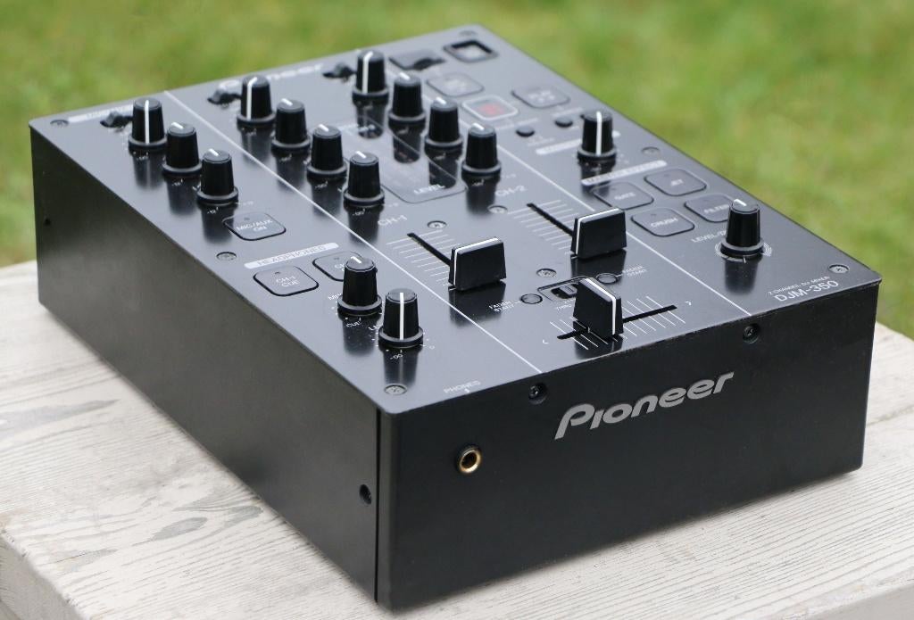 Pioneer DJM-350 Mixer, Ophalen, Zo goed als nieuw, Minder dan 5 kanalen, Microfooningang