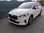 BMW 218i Active Tourer (U06) |  2 Jaar Garantie | Nieuwstaat, Autos, Achat, Euro 6, Commande vocale, Entretenue par le concessionnaire