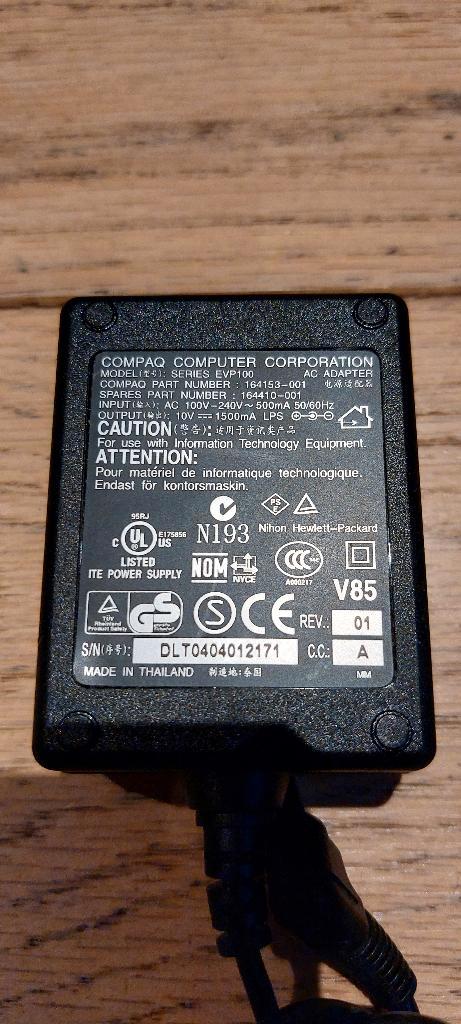 Alimentation COMPAQ EVP100 164153-001, Informatique & Logiciels, Chargeurs d'ordinateur portable, Utilisé, Enlèvement