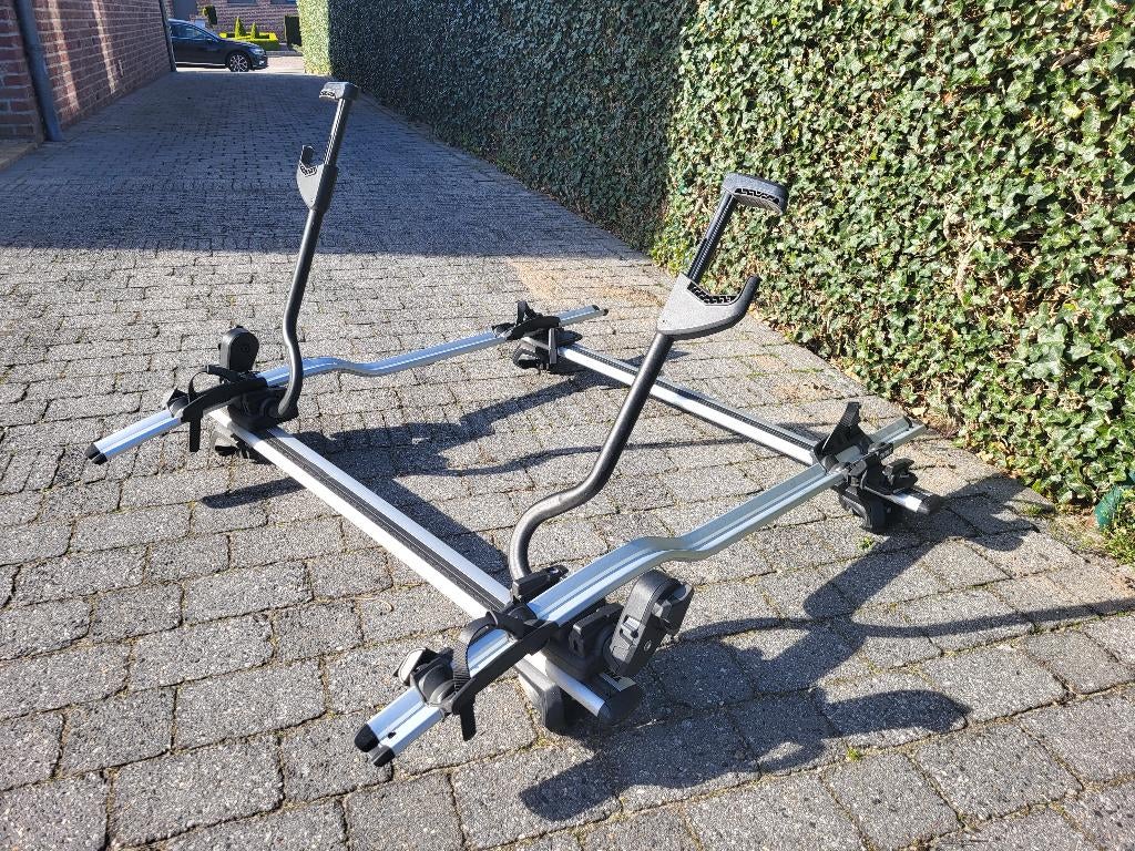 Porte-vélos Thule Roof pour 2 vélos, Enlèvement ou Envoi, 2 vélos, Comme neuf, Galerie de toit