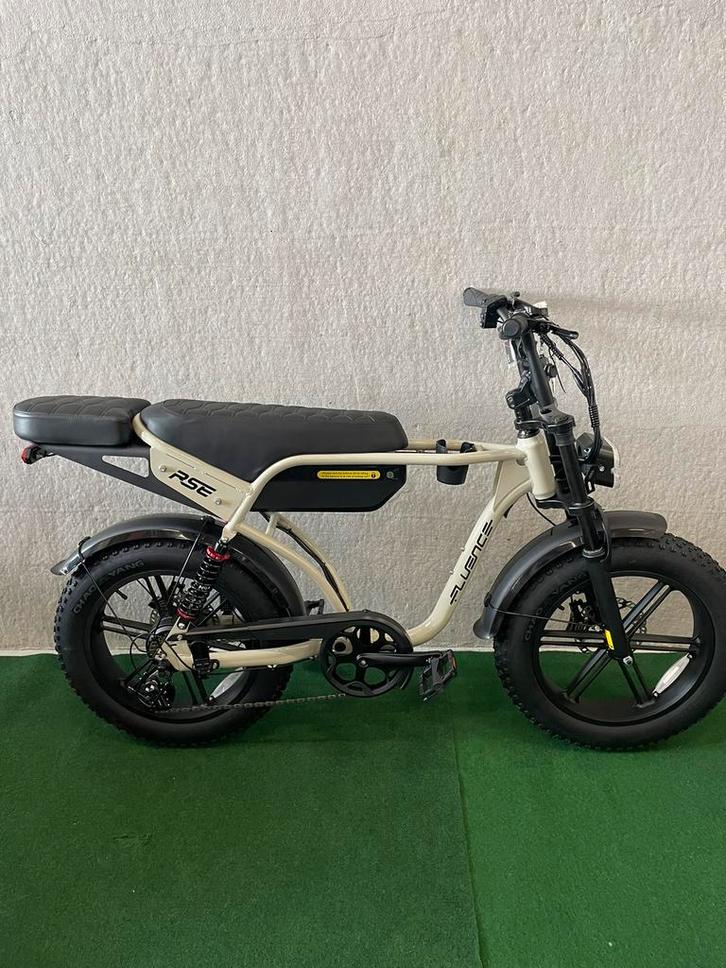 Nieuwe Fluence RSE fatbike,95KM bereik,INTRODUCTIE PRIJS, Vélos & Vélomoteurs, Vélos Pièces, Neuf, Enlèvement