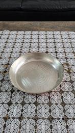 Poêle en cuivre, Enlèvement