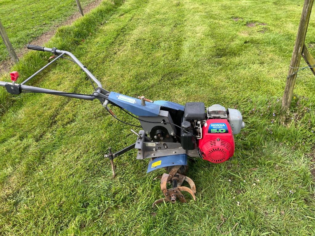 motoculteur met toebehoren, Jardin & Terrasse, Outils à main, Comme neuf, Cultivateur, Enlèvement