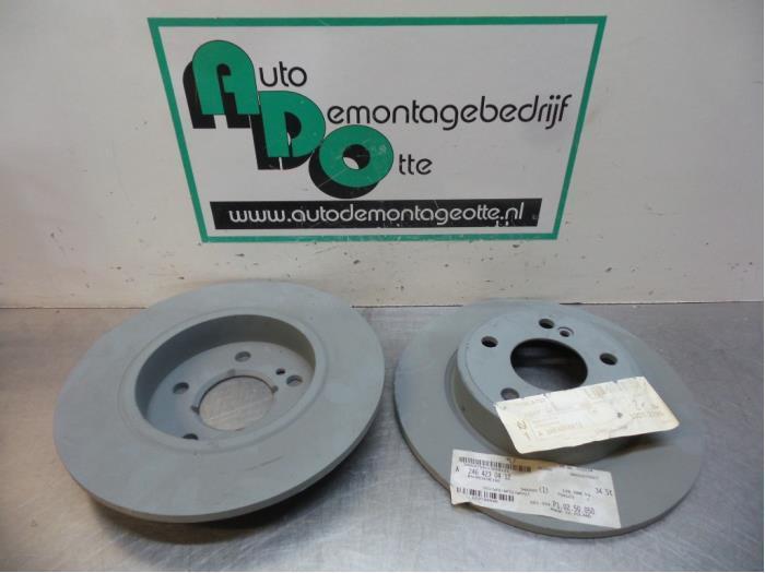 Disque de frein arrière d'un Mercedes A-Klasse (A-Klasse 12, Autos : Pièces & Accessoires, Freins & Transmission, Neuf, Enlèvement ou Envoi