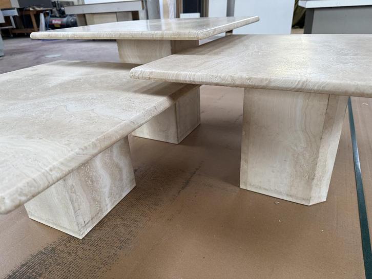 Set van 3 travertijnen salontafels, Huis en Inrichting, Tafels | Salontafels, Gebruikt, Overige materialen, Ophalen