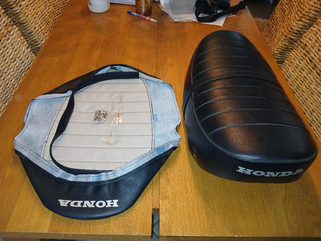Honda st70 ct70 stoelhoezenset, Motoren, Onderdelen | Honda, Nieuw, Ophalen of Verzenden