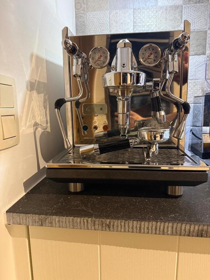 ECM espressomachine, Electroménager, Cafetières, Utilisé, Café moulu, Machine à espresso, 10 tasses ou plus, Réservoir d'eau amovible