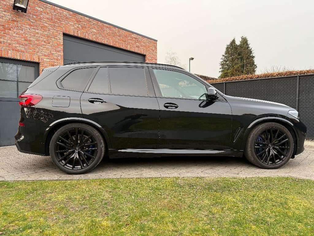 BMW X5 Xdrive 45e M-pakket / Black Editie, Auto's, Zwart, Leder, Bruin, 5 zetels