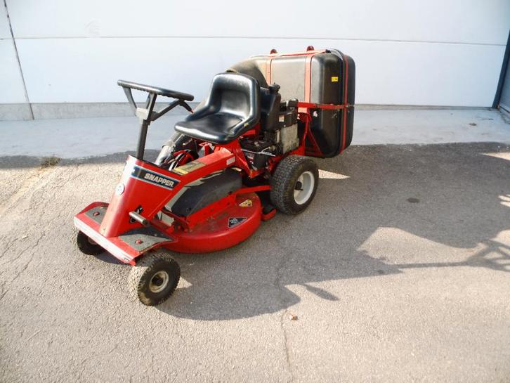 Tracteur tondeuse SNAPPER 13 cv en parfait état, Jardin & Terrasse, Tondeuses autoportées, Utilisé, Moins de 90 cm, Démarrage électrique