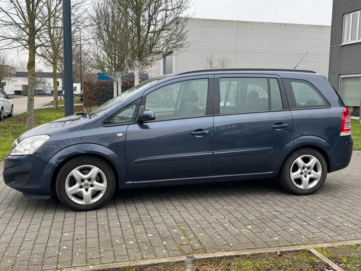 Opel Zafira 1.7cdti 7place, Autos, Opel, Particulier, Zafira, Carnet d'entretien, Enlèvement