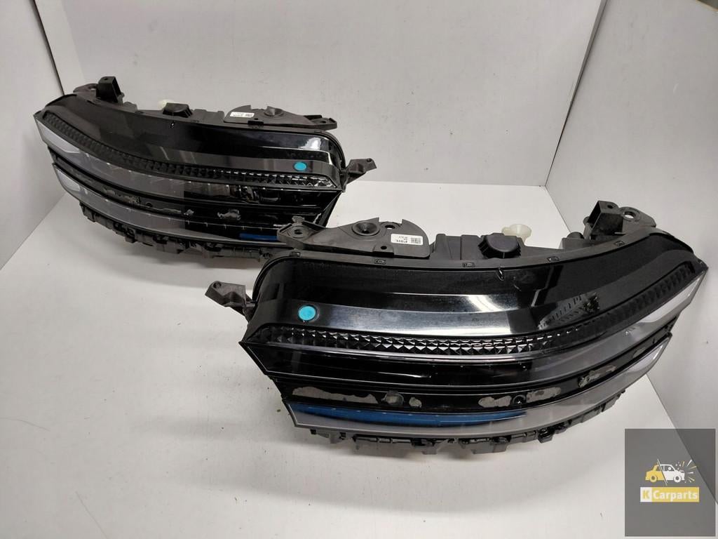 P9IL, Genesis G90 Full Led II 2022 - lamp links rechts Ideaa, Fabrikant BV, Gebruikt, Info@fabrikant.eu, Fabrikantstraat 1
1000 AA  Amsterdam, NL