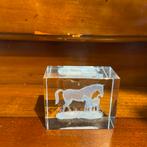 Beau cheval avec poulain, Enlèvement, Comme neuf