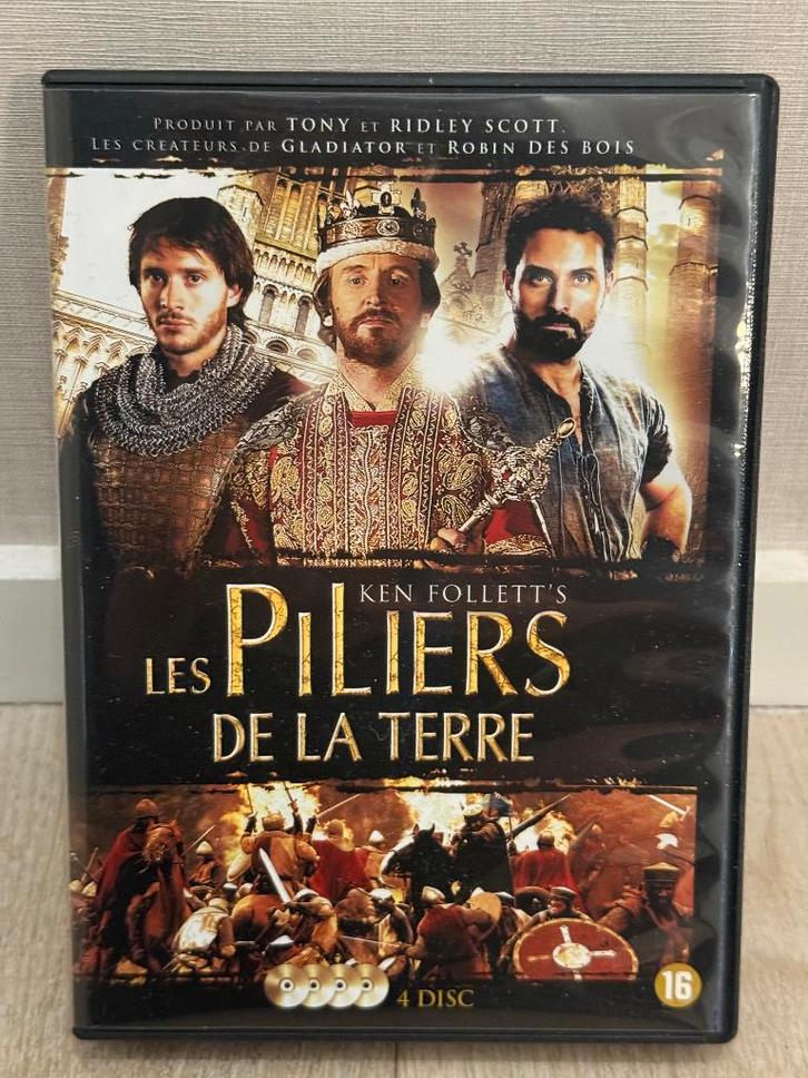 De pijlers van de aarde, Cd's en Dvd's, Dvd's | Tv en Series, Zo goed als nieuw, Overige genres, Boxset, Ophalen