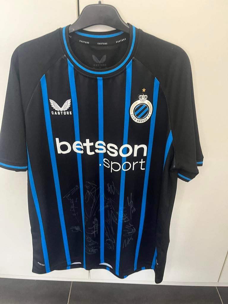 Club brugge shirt club signed, Verzamelen, Sportartikelen en Voetbal, Ophalen of Verzenden, Nieuw, Shirt