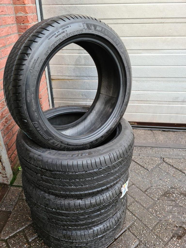 Nieuwe demo 4x 225/45/17 Michelin Primacy 4 zomerbanden, Auto-onderdelen, Banden en Velgen, Band(en), Zomerbanden, 17 inch, 225 mm