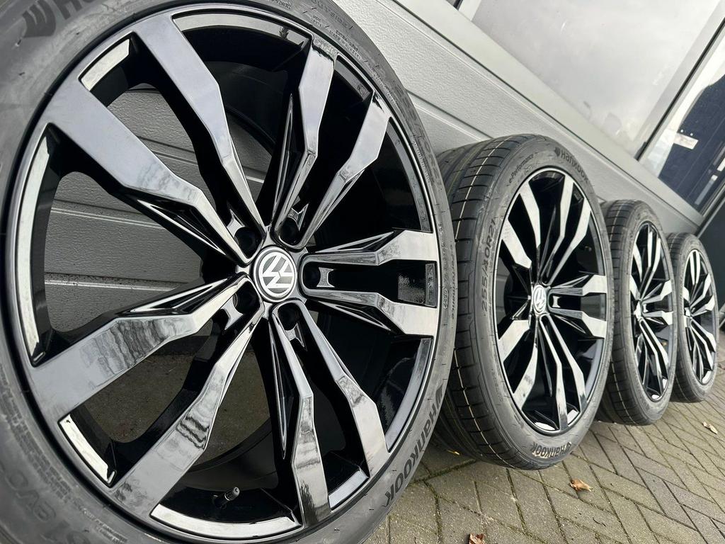 21 Volkswagen Tiguan Touareg CR Suzuka R-line Tayron velgen, Auto-onderdelen, 255 mm, -, -, Banden en Velgen