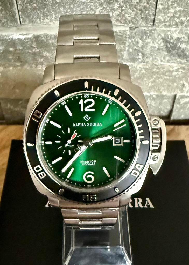 ALPHA SIERRA PHANTOM SPORT VAUT699€ AUTOMATIQUE !, Bijoux, Sacs & Beauté, Montres de sport, Neuf, Jaune, Enlèvement ou Envoi