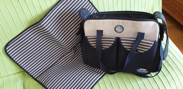 Sac bébé multi-poches, Enfants & Bébés, Sac à langer bébé, Utilisé, Enlèvement ou Envoi