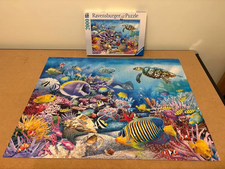 Ravensburger puzzel: Schitterend koraalrif 2000 stukjes, Hobby & Loisirs créatifs, Sport cérébral & Puzzles, Comme neuf, Puzzle