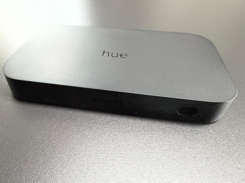 Philips Hue Play HDMI Sync Box - 4x HDMI, 1x USB. 1x OUT/TV, Ophalen, Gebruikt