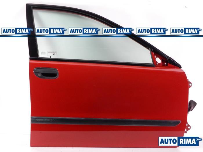 Portier 4Deurs rechts-voor van een Volvo S40 (241), Gebruikt, -, Deur, -