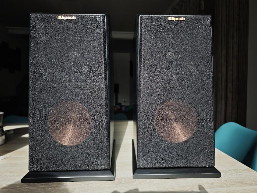 Klipsch RP-160M (RP-600M) boekenplank speakers, Ophalen of Verzenden, Zo goed als nieuw, 60 tot 120 watt, Front, Rear of Stereo speakers