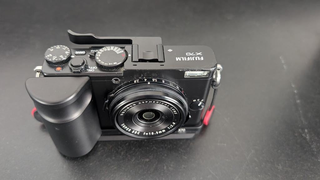 (RARE) Fujifilm FinePix X-70 (X70), TV, Hi-fi & Vidéo, Appareils photo numériques, Enlèvement ou Envoi, Compact, Fuji